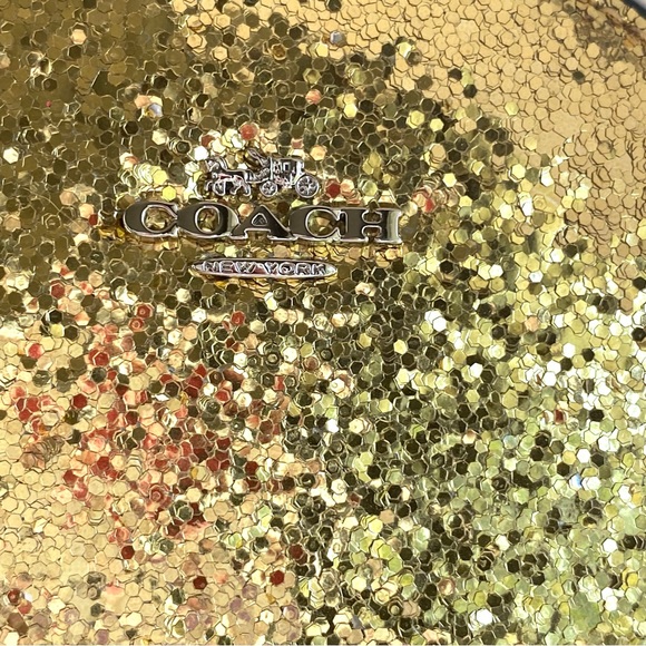 Coach Wizard of Oz NWT round gold glitter coin purse bag charm key fob - Picture 4 of 15